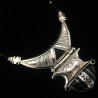 Collier traditionnel, demi lune en bois d'ébène